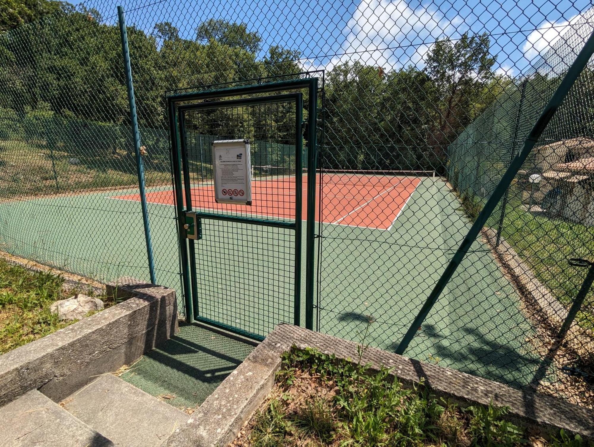 Evasion Au Calme - Maison Cosy Avec Piscine Et Tennis Saint-Vallier-de-Thiey Kültér fotó